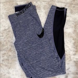 Women’s Nike Pro Leggings